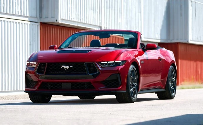 Ford Mustang, generace Mustang Convertible VII