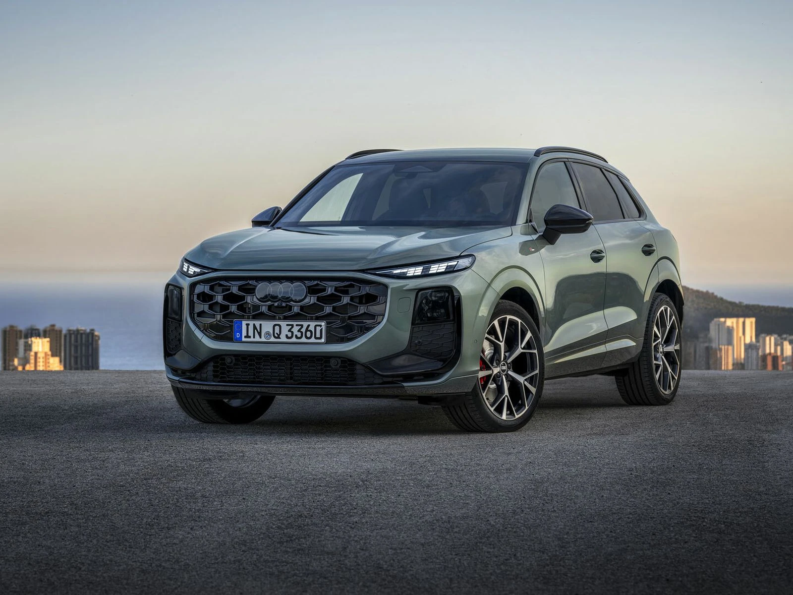 Q3 (facelift 2025) image