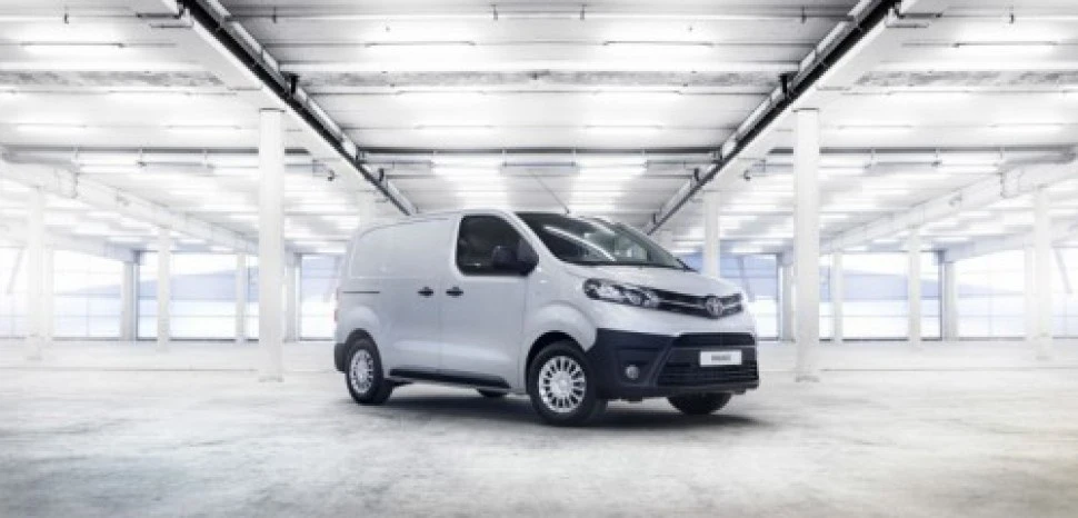 Toyota Proace, generace Proace Verso Compact II