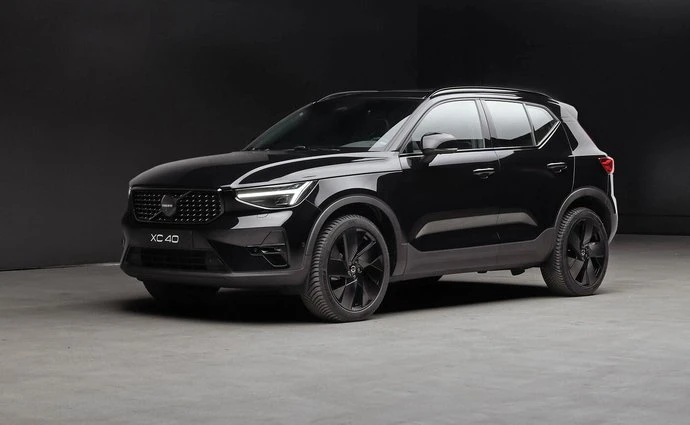 XC40 Black Edition image