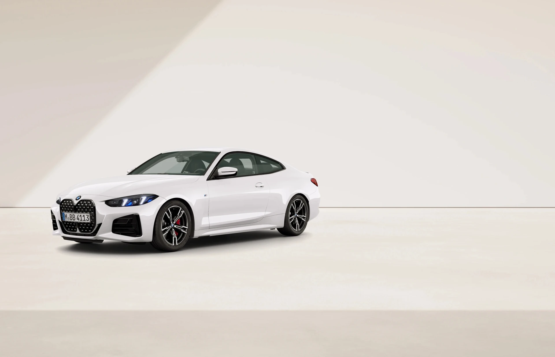 Řada 4 Coupé (G22), M sportovní paket Pro, Nemetalický lak Alpine White, front