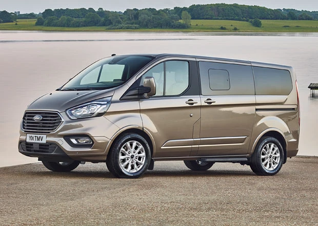 Tourneo Custom I (facelift 2018) L1 image