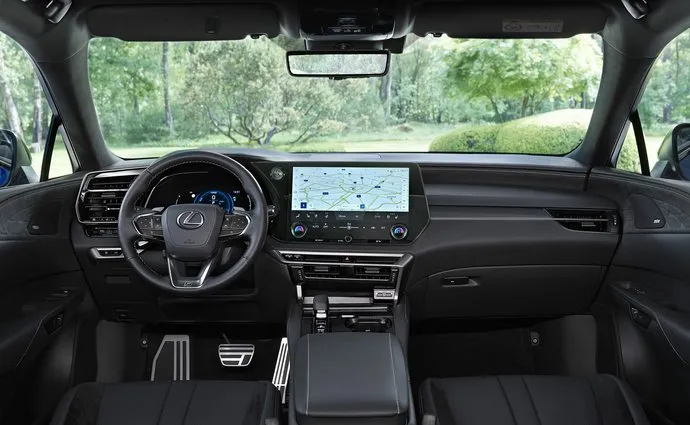 Lexus RX - fotografie 4