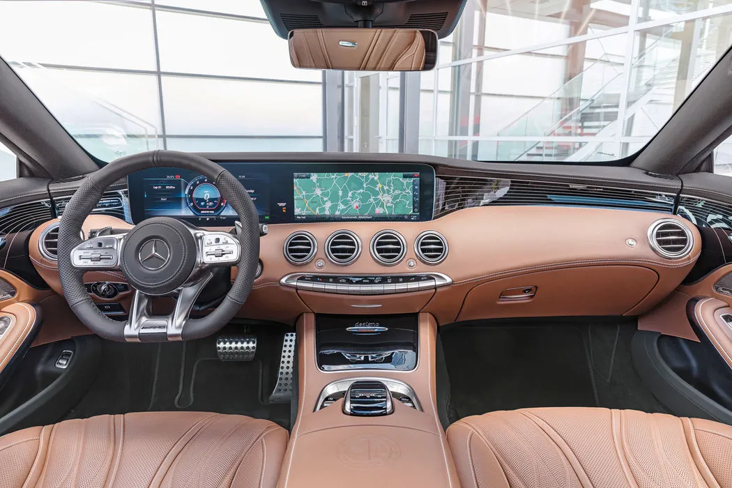 Mercedes-Benz Třída S Třída S Standardní výbava - fotografie 3