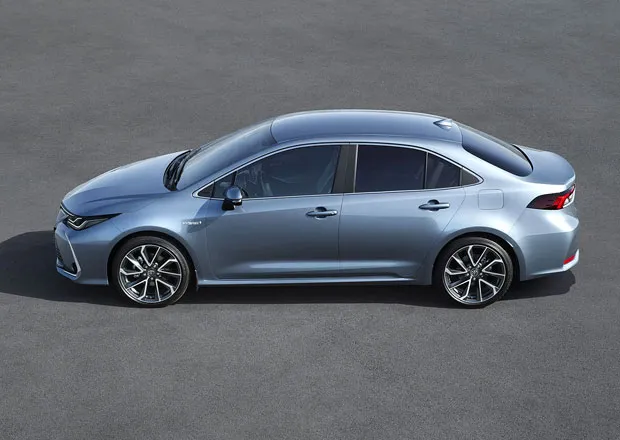 Toyota Corolla Executive - fotografie 3