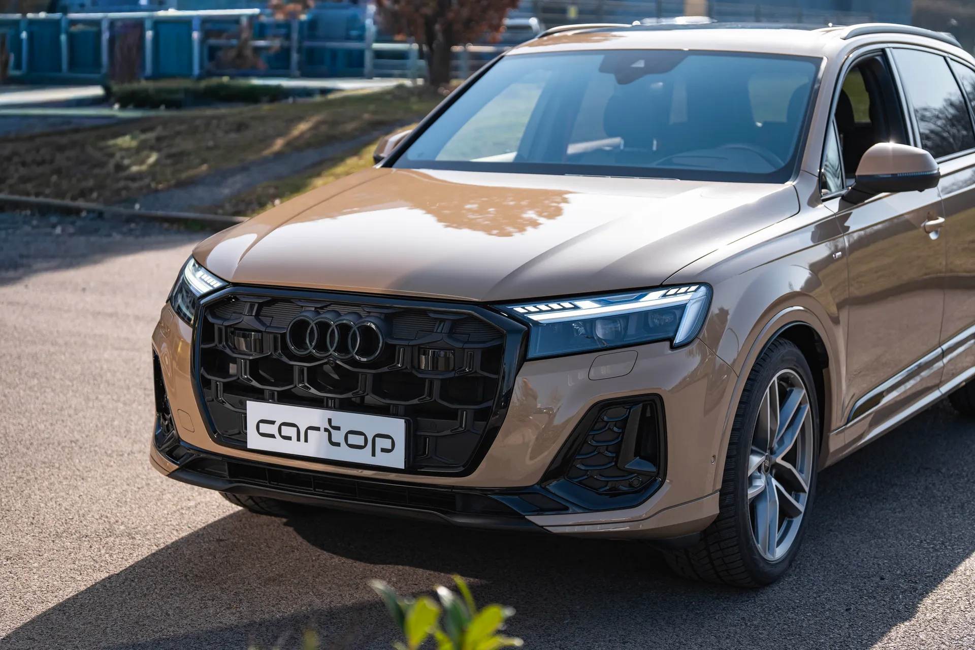 Audi Q7 S line - fotografie 3