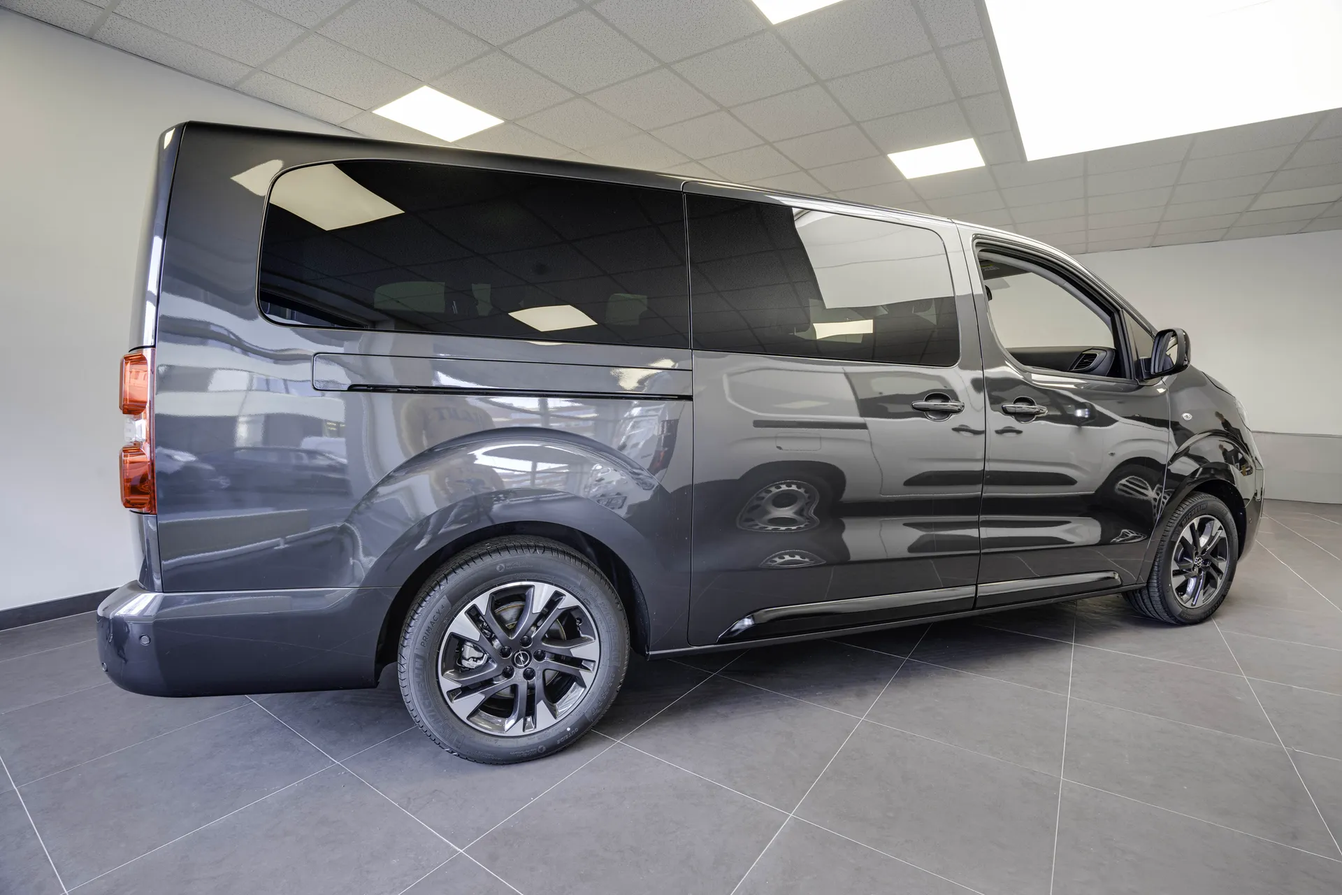 Opel Zafira Life Elegance - fotografie 2