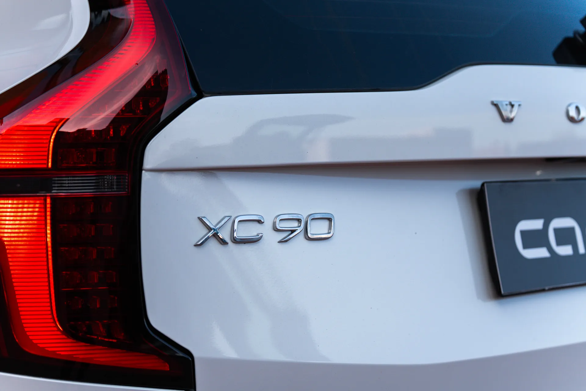 Volvo XC90 Plus - fotografie 4