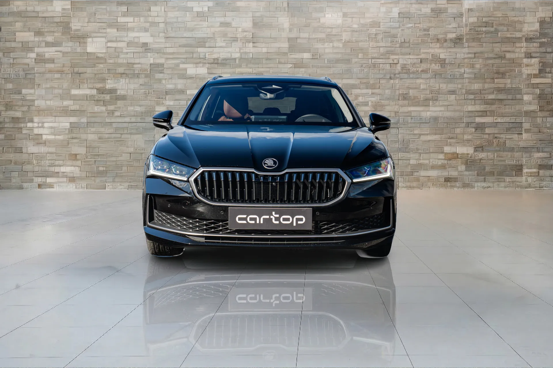 Škoda Superb L&K - fotografie 2
