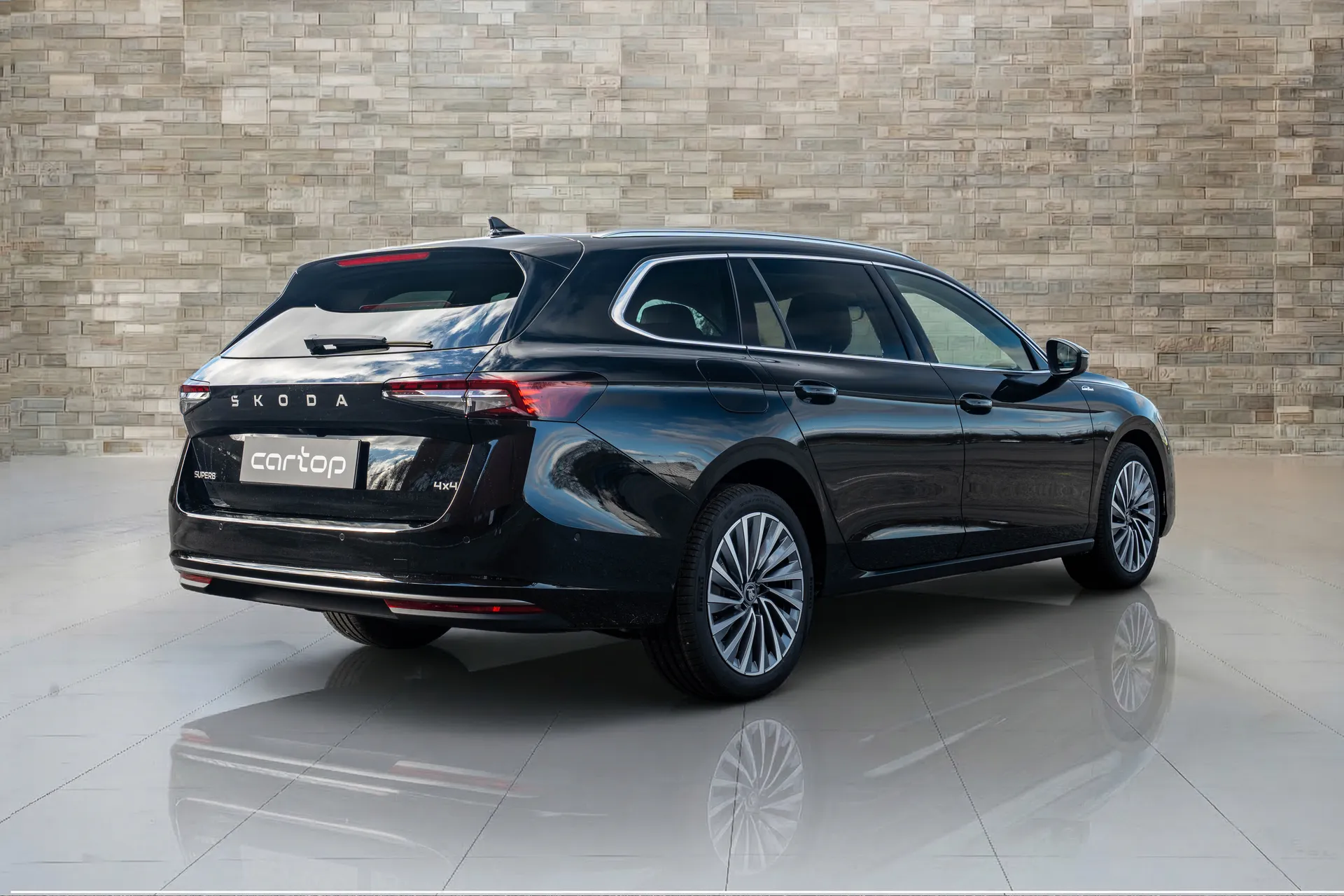 Škoda Superb L&K - fotografie 3