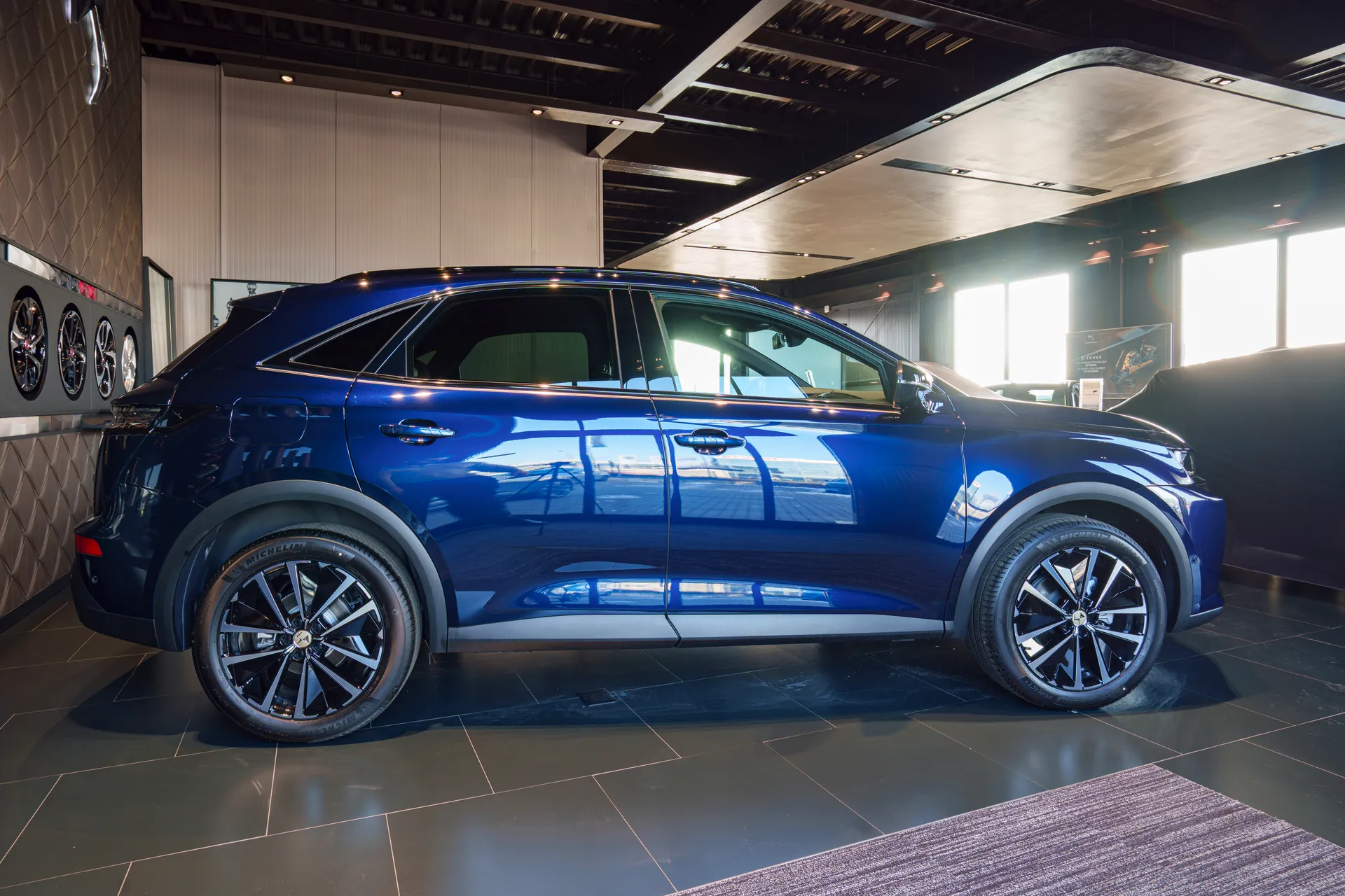 DS 7 PERFORMANCE LINE - fotografie 2
