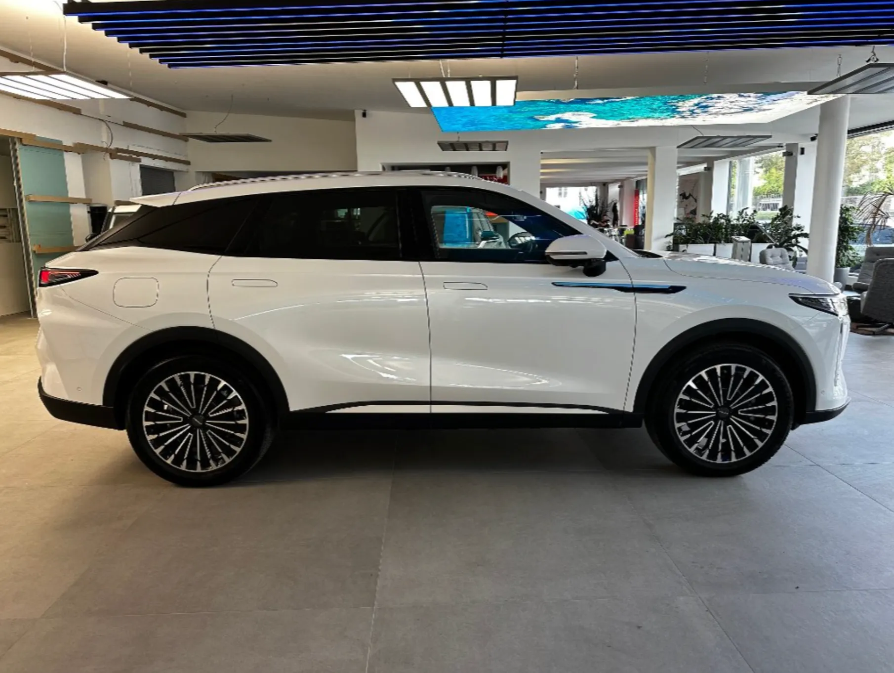 Omoda 9 SHS Premium - fotografie 3