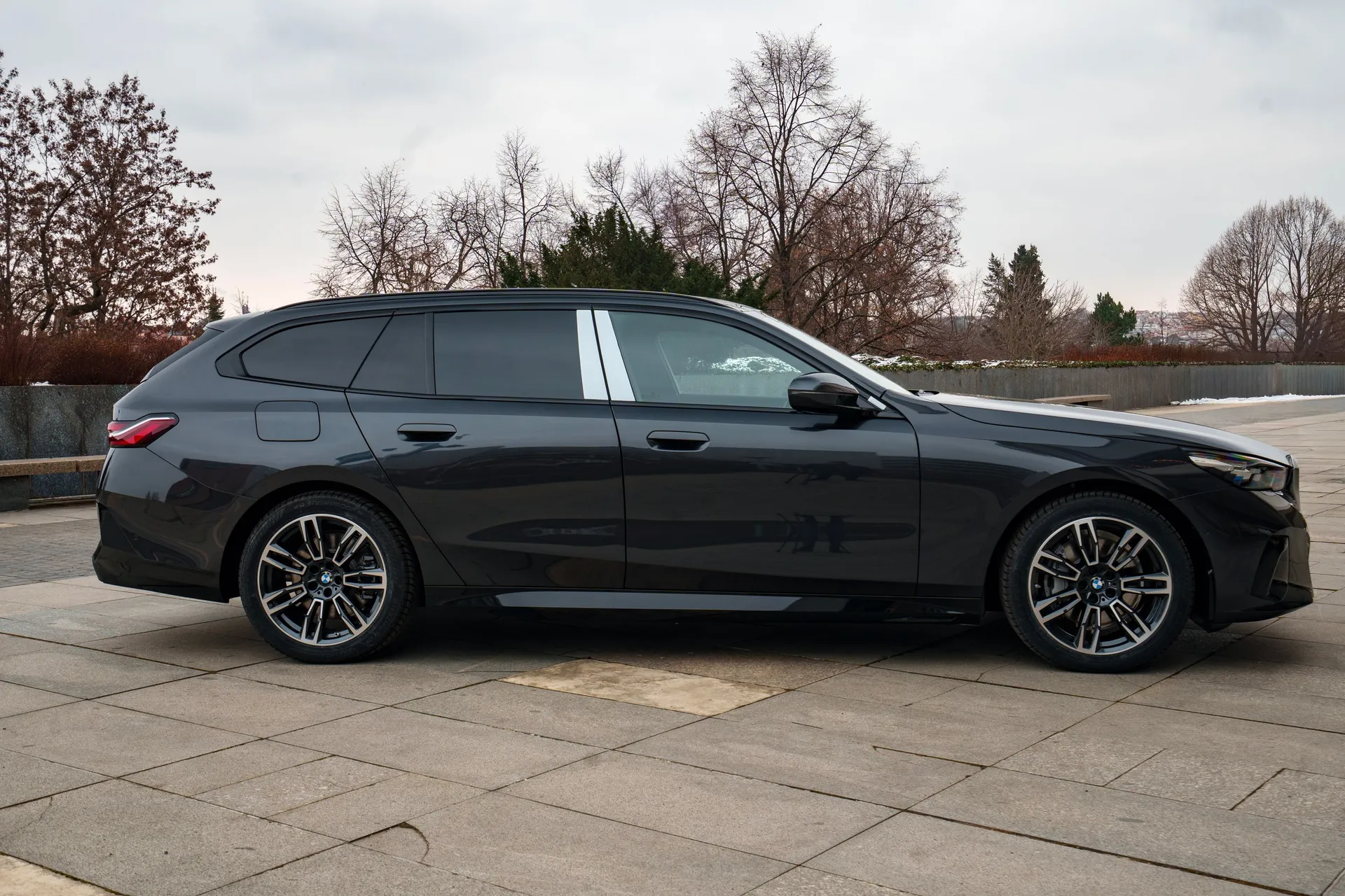 BMW Řada 5 M Sportovní Paket - fotografie 3