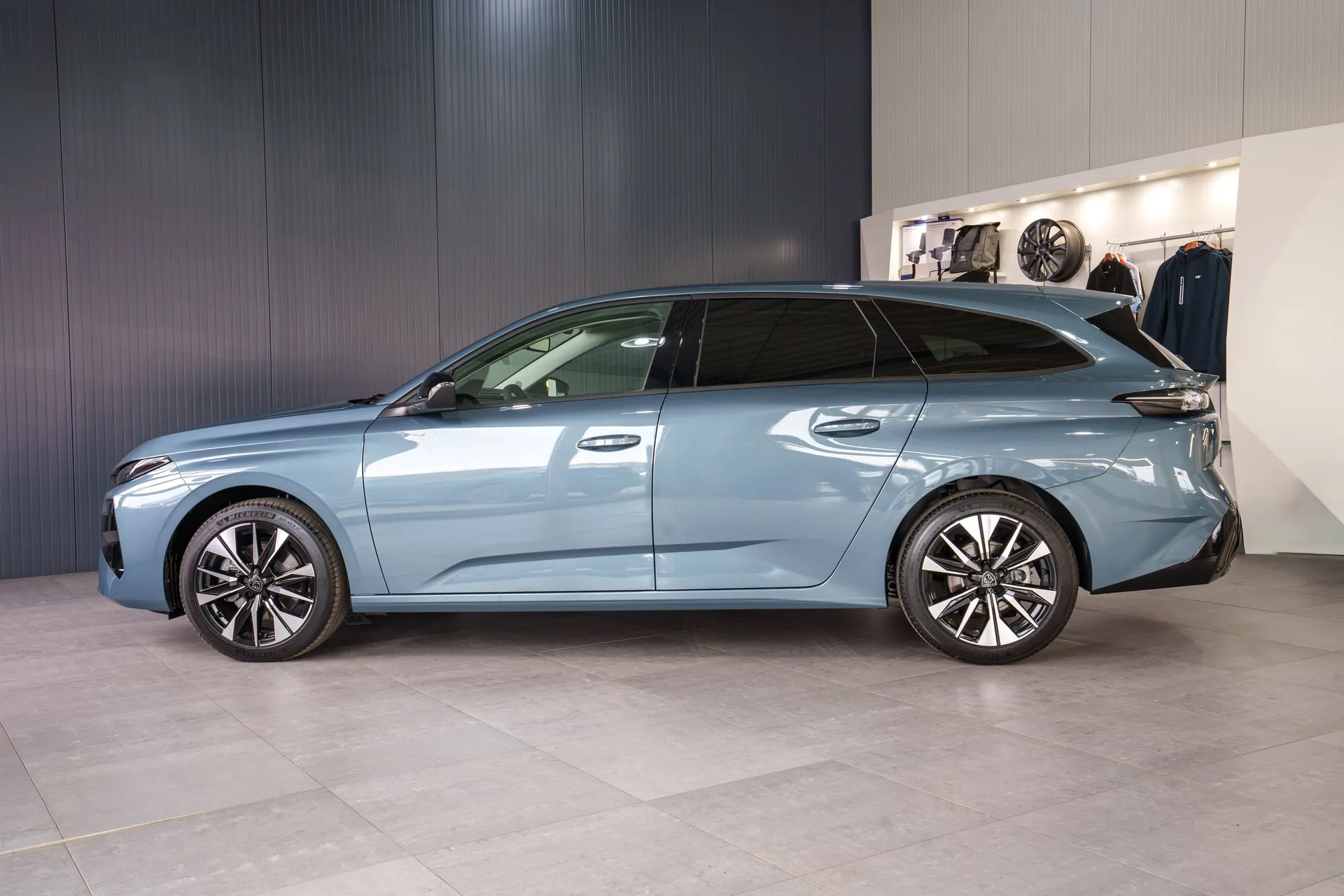 Peugeot 308 ALLURE - fotografie 3