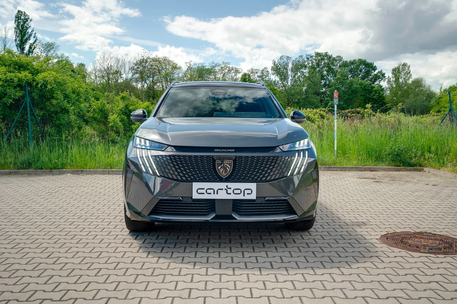 Peugeot 5008 GT - fotografie 2