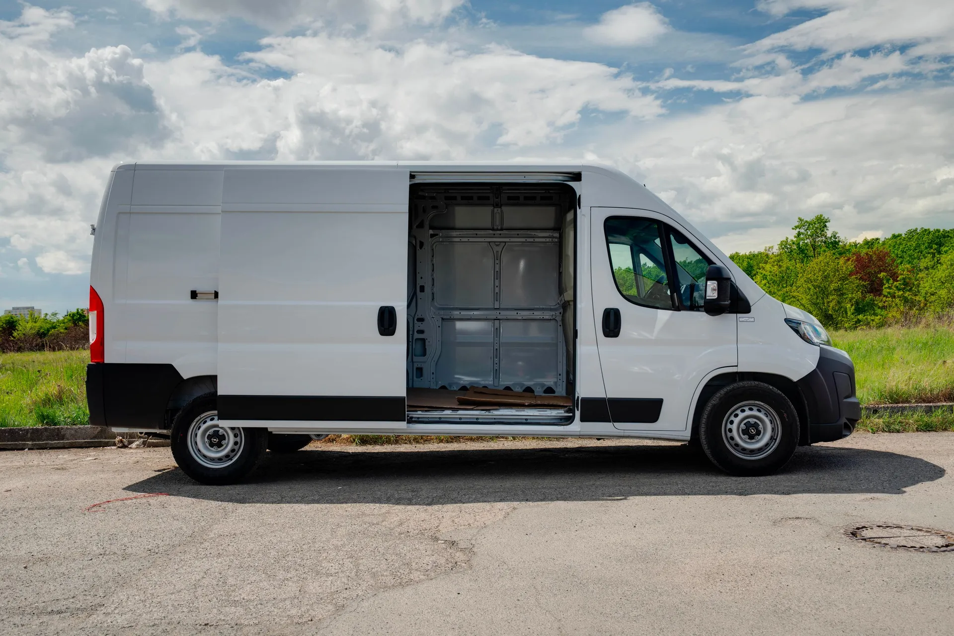 Opel Movano Standardní výbava - fotografie 4