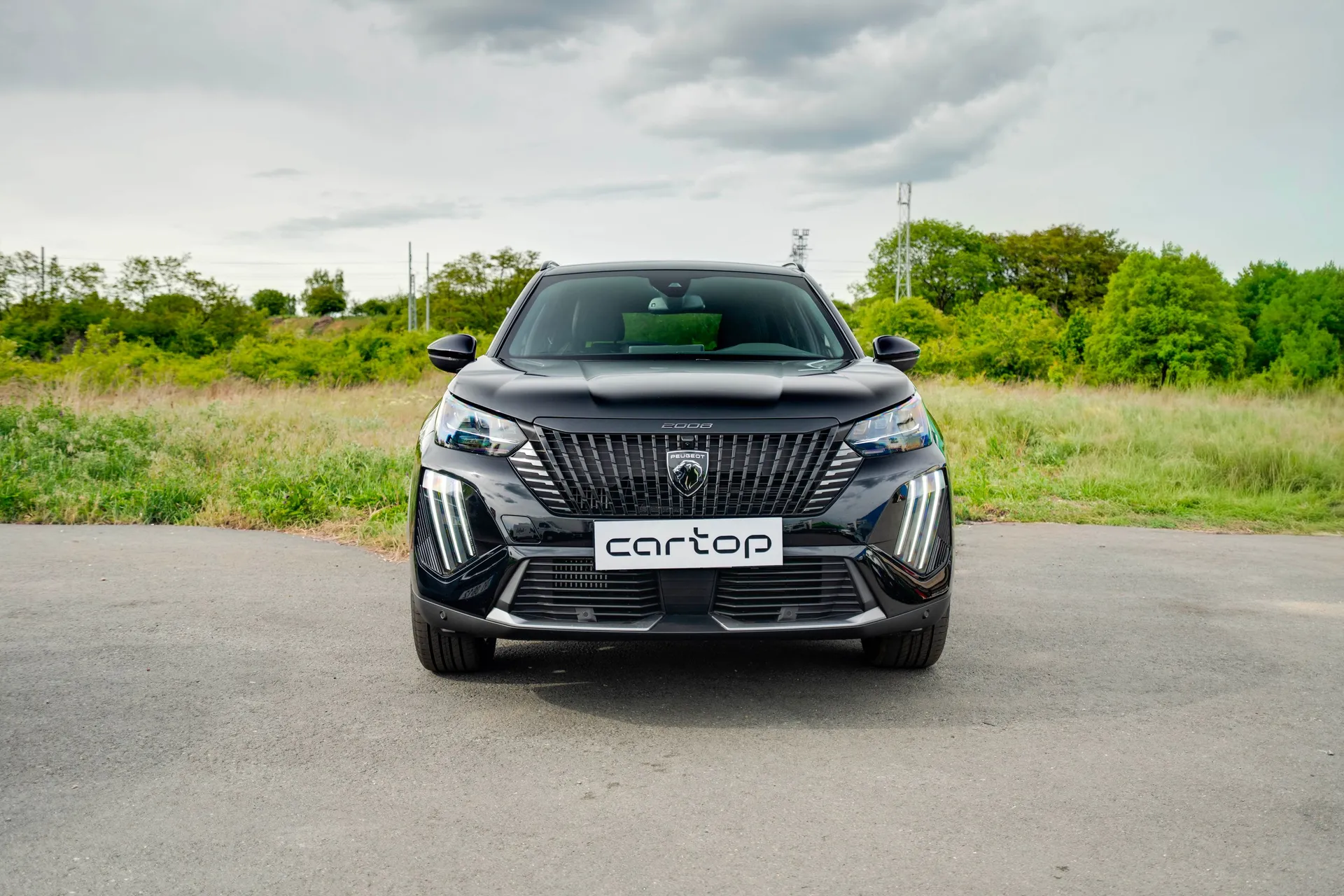 Peugeot 2008 GT - fotografie 2