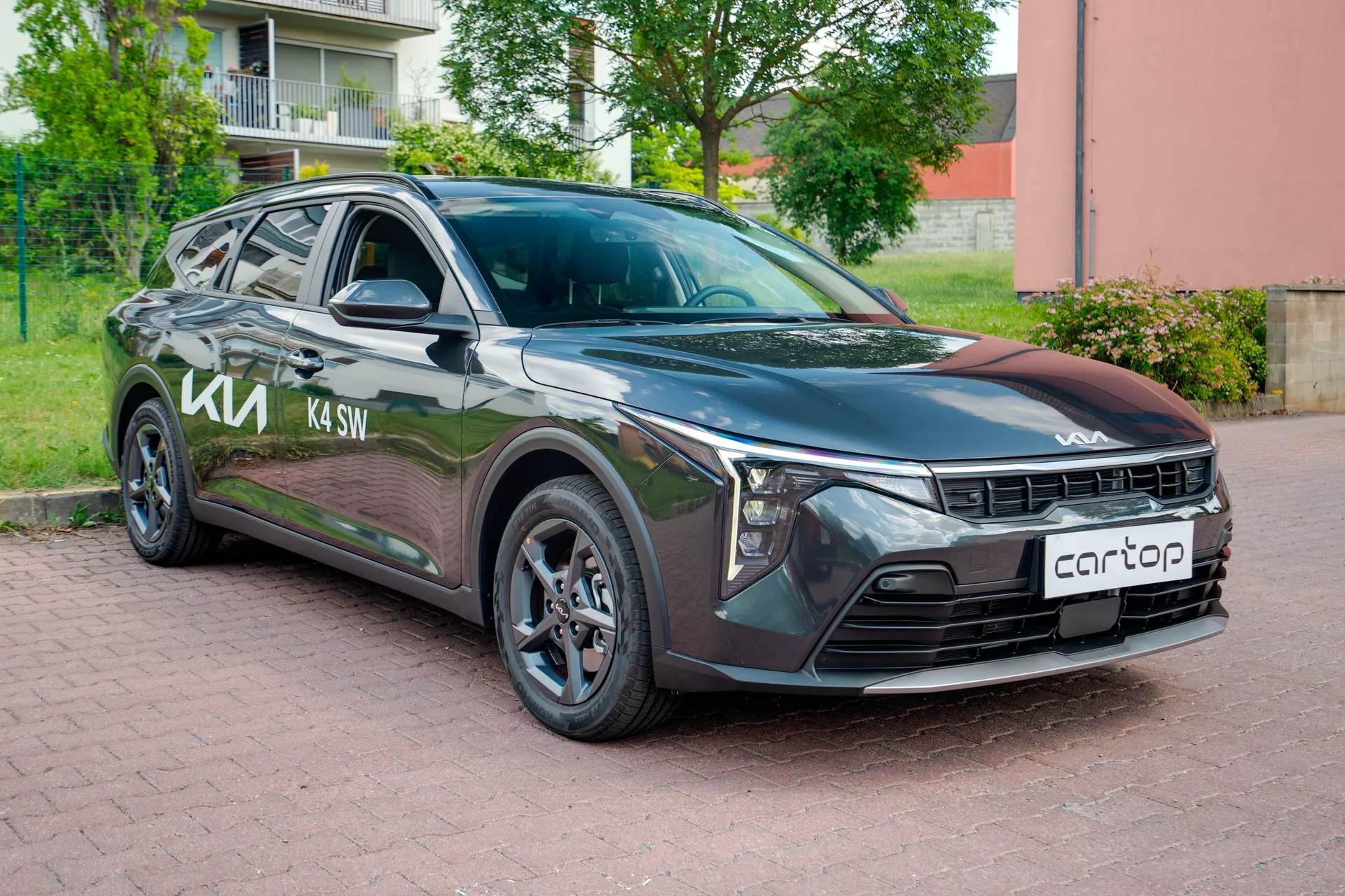 Kia K4 Exclusive - fotografie 3