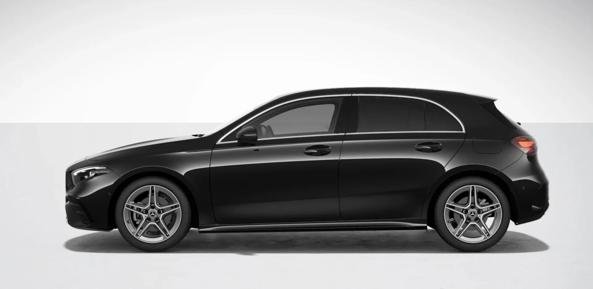 Mercedes-Benz Třída A Linie AMG - fotografie 3