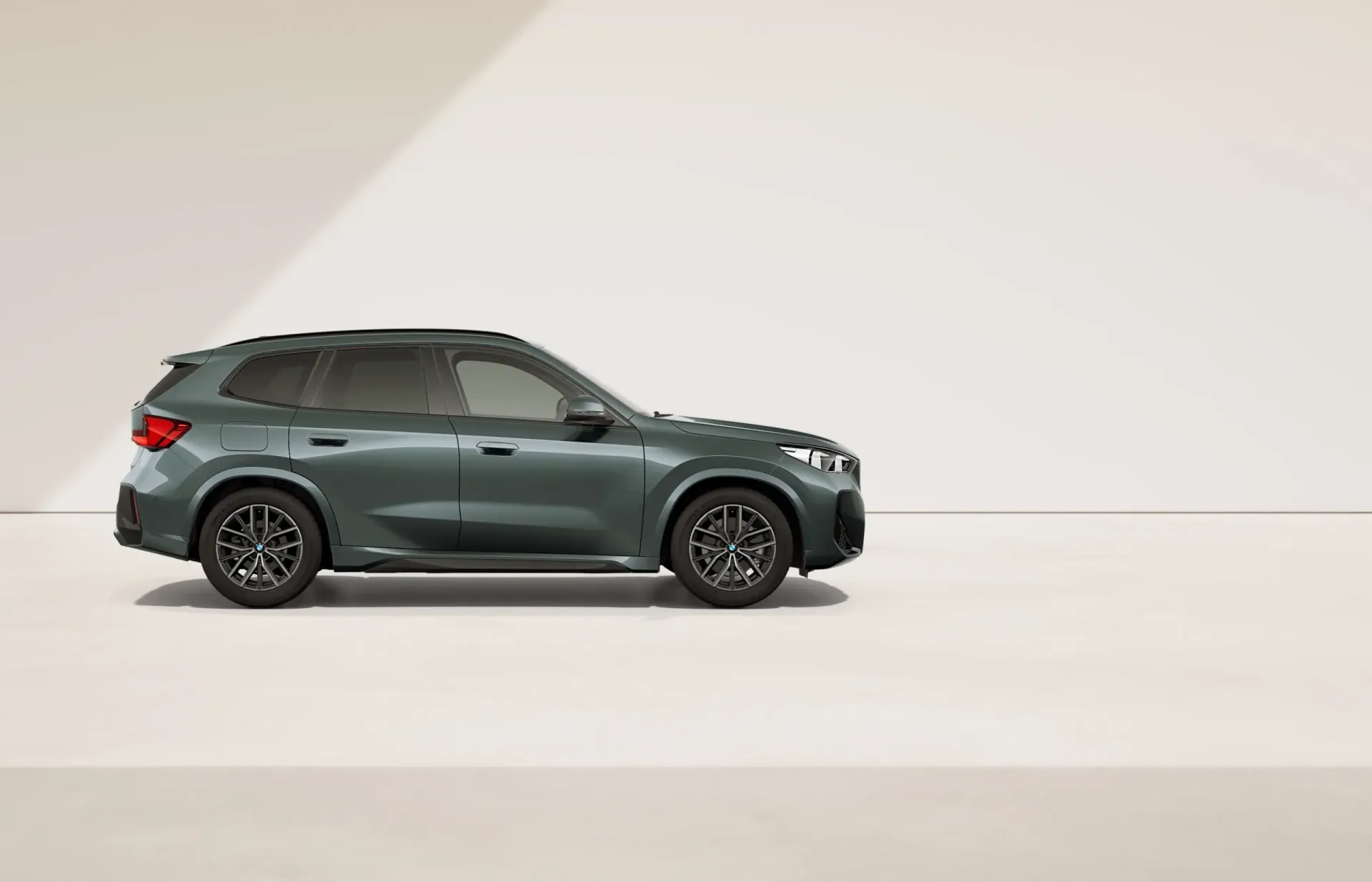 BMW iX1 M Sportovní Paket - fotografie 3