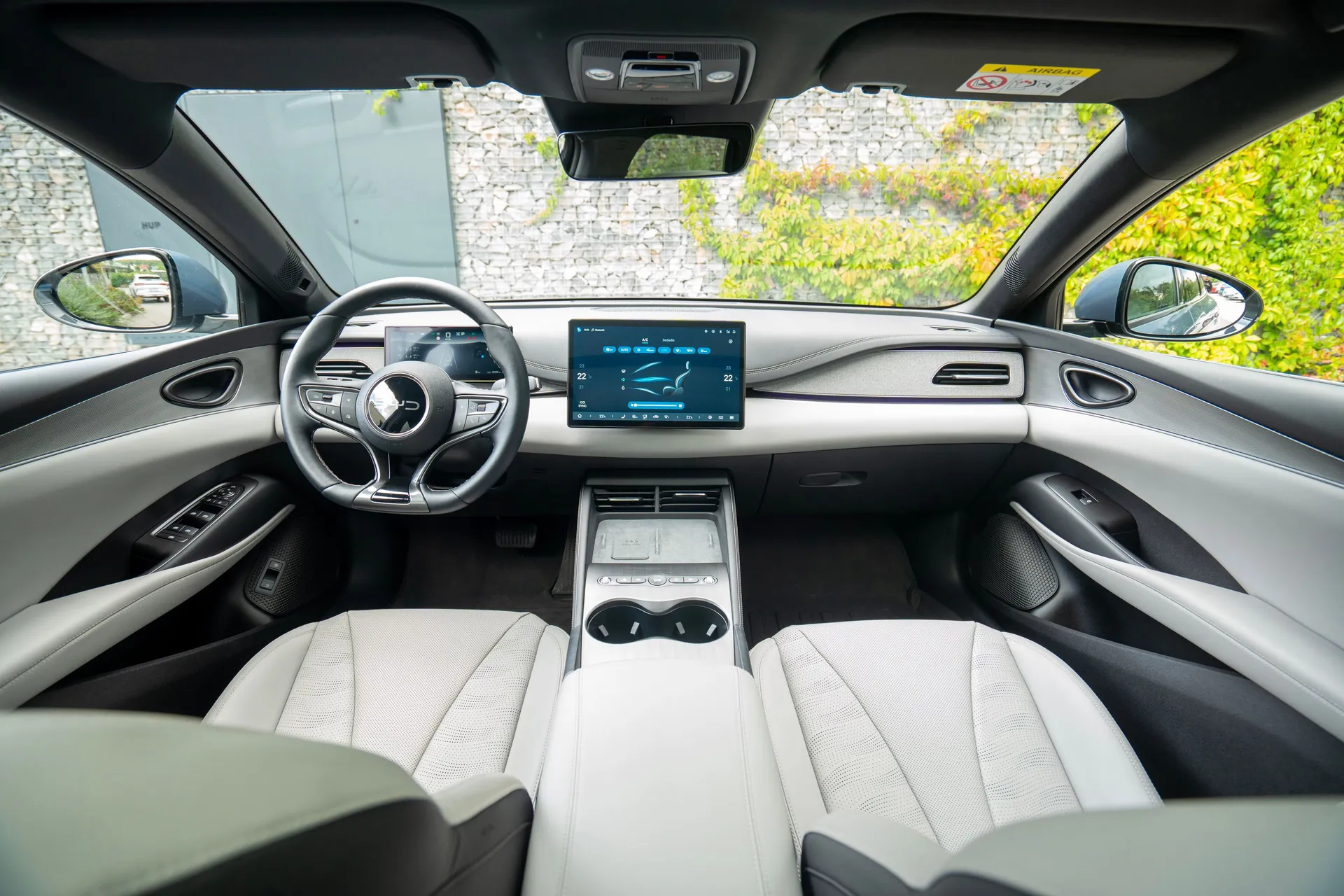 BYD SEAL 6 DM-i TOURING Comfort - fotografie 4