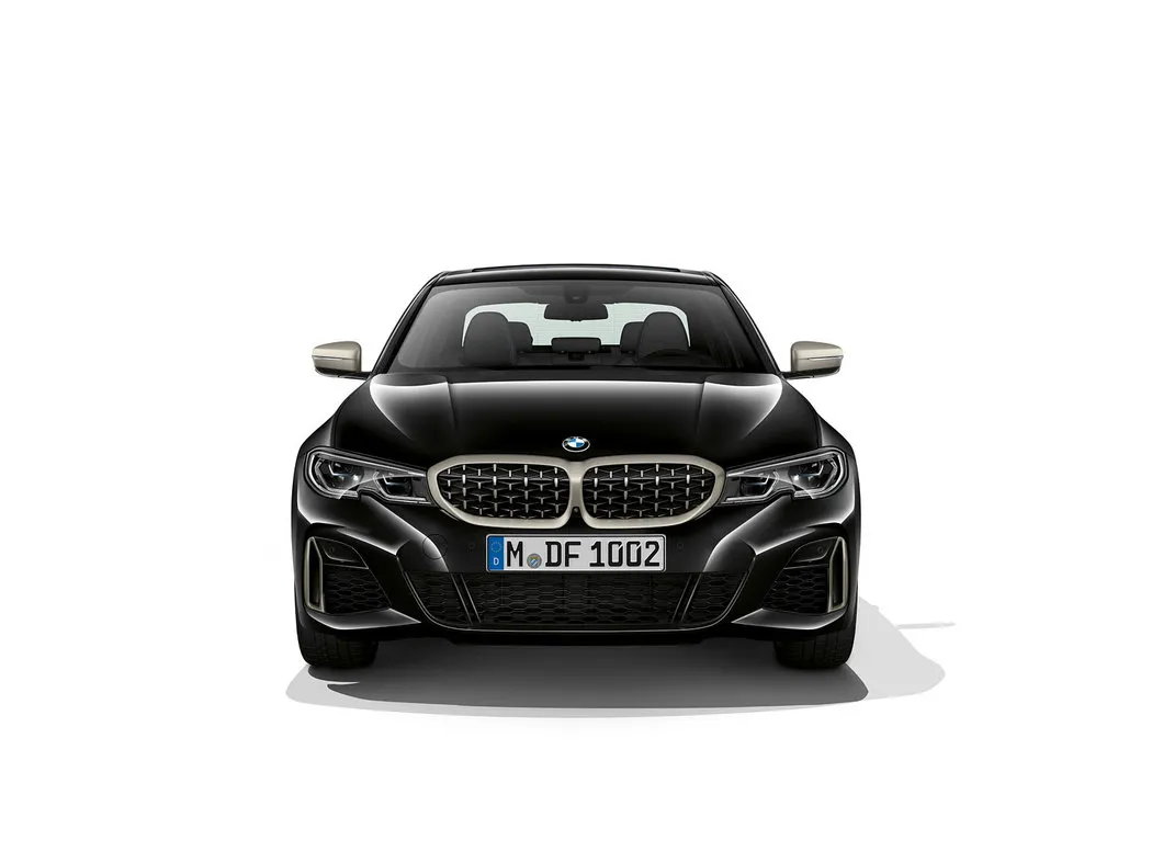 BMW Řada 3 Sport Line - fotografie 3