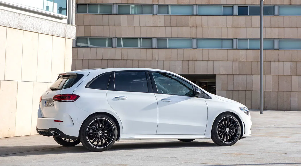 Mercedes-Benz Třída B Linie Progressive - fotografie 4