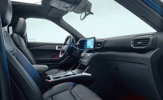 Ford Explorer - fotografie 4