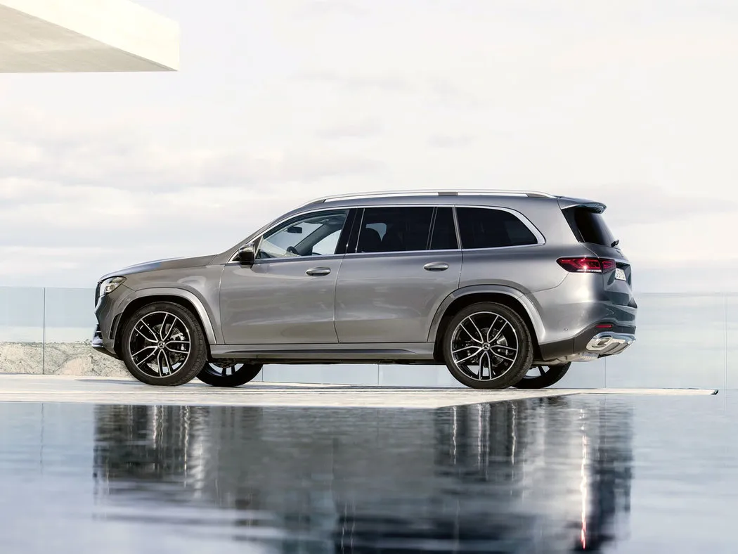 Mercedes-Benz GLS AMG Premium Plus - fotografie 2
