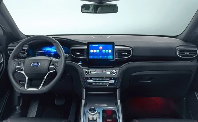 Ford Explorer - fotografie 3