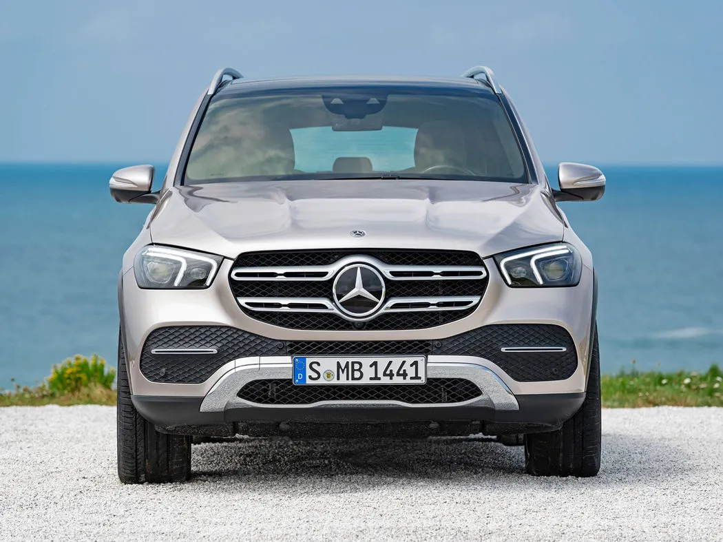 Mercedes-Benz GLE Standardní Výbava - fotografie 2