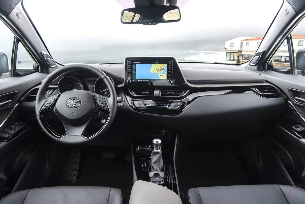 Toyota C-HR - fotografie 4