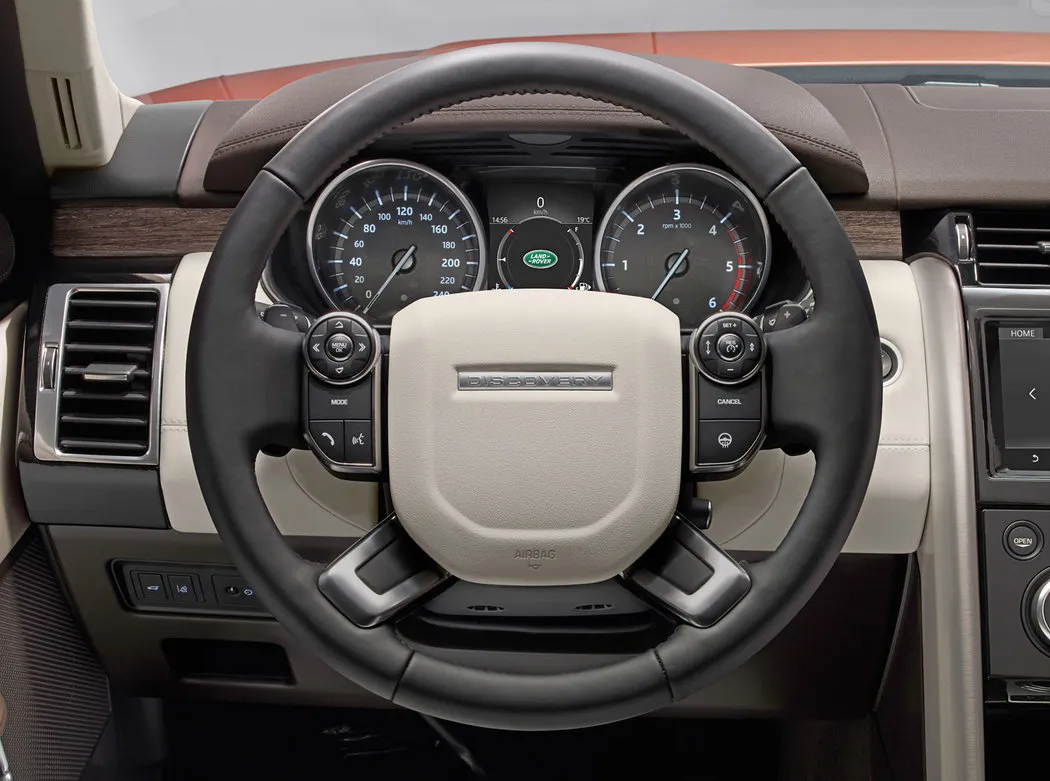 Land Rover Discovery S - fotografie 4