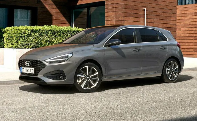 i30
