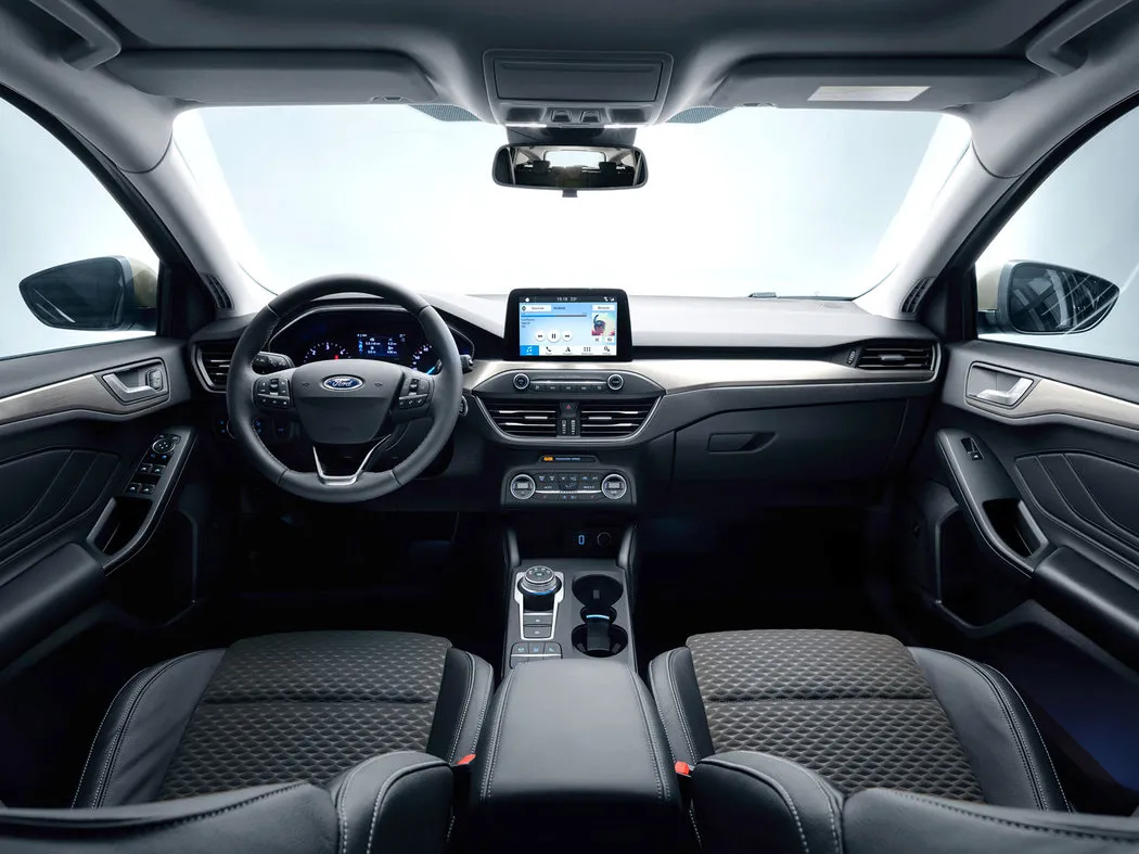 Ford Focus ST-Line - fotografie 4