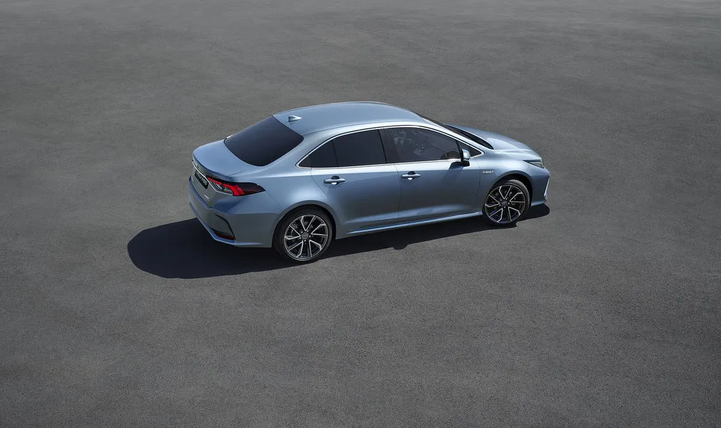 Toyota Corolla Executive - fotografie 4