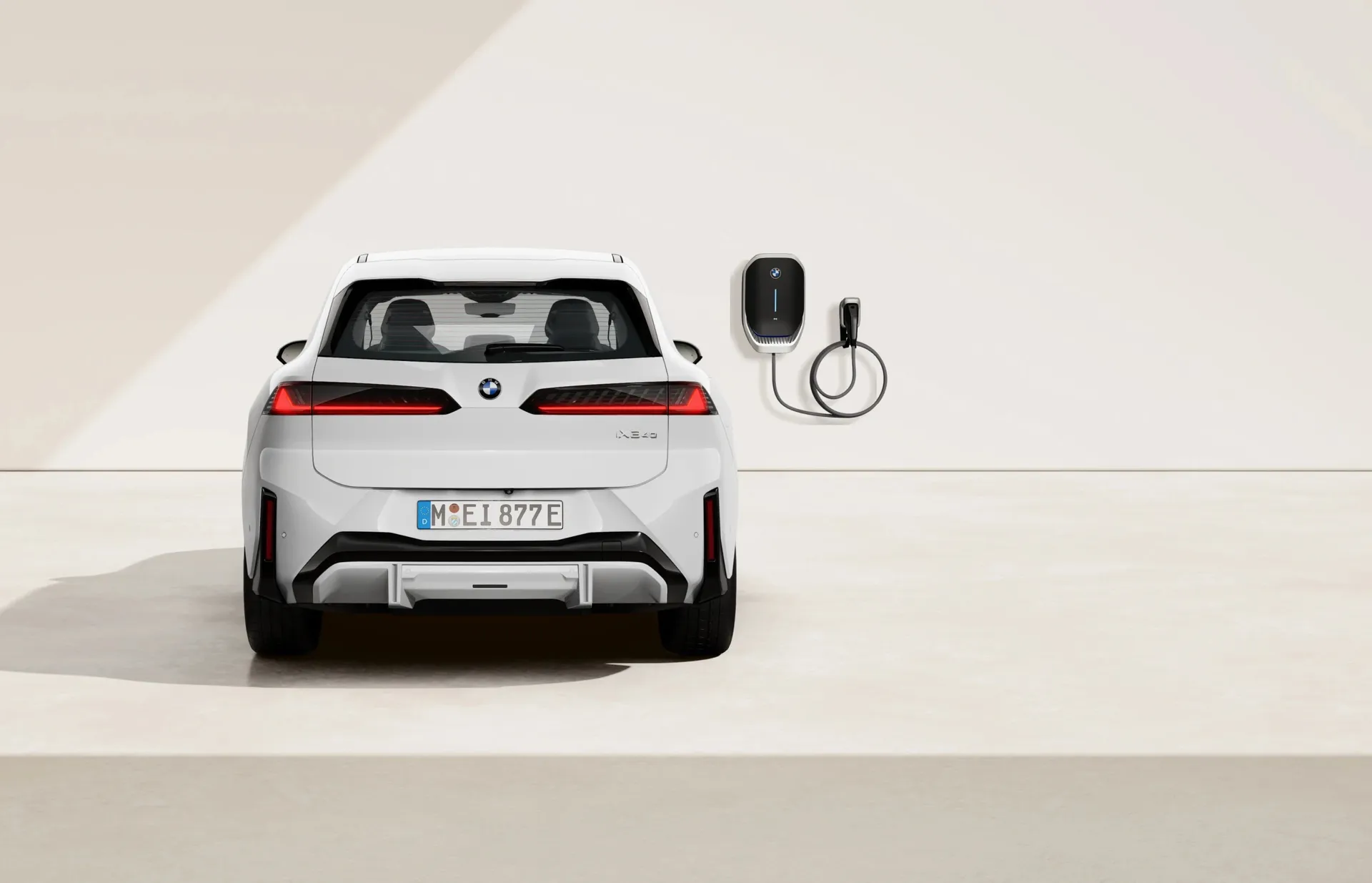 iX3 (NA5), M sportovní paket, BMW Individual lak na přání, rear