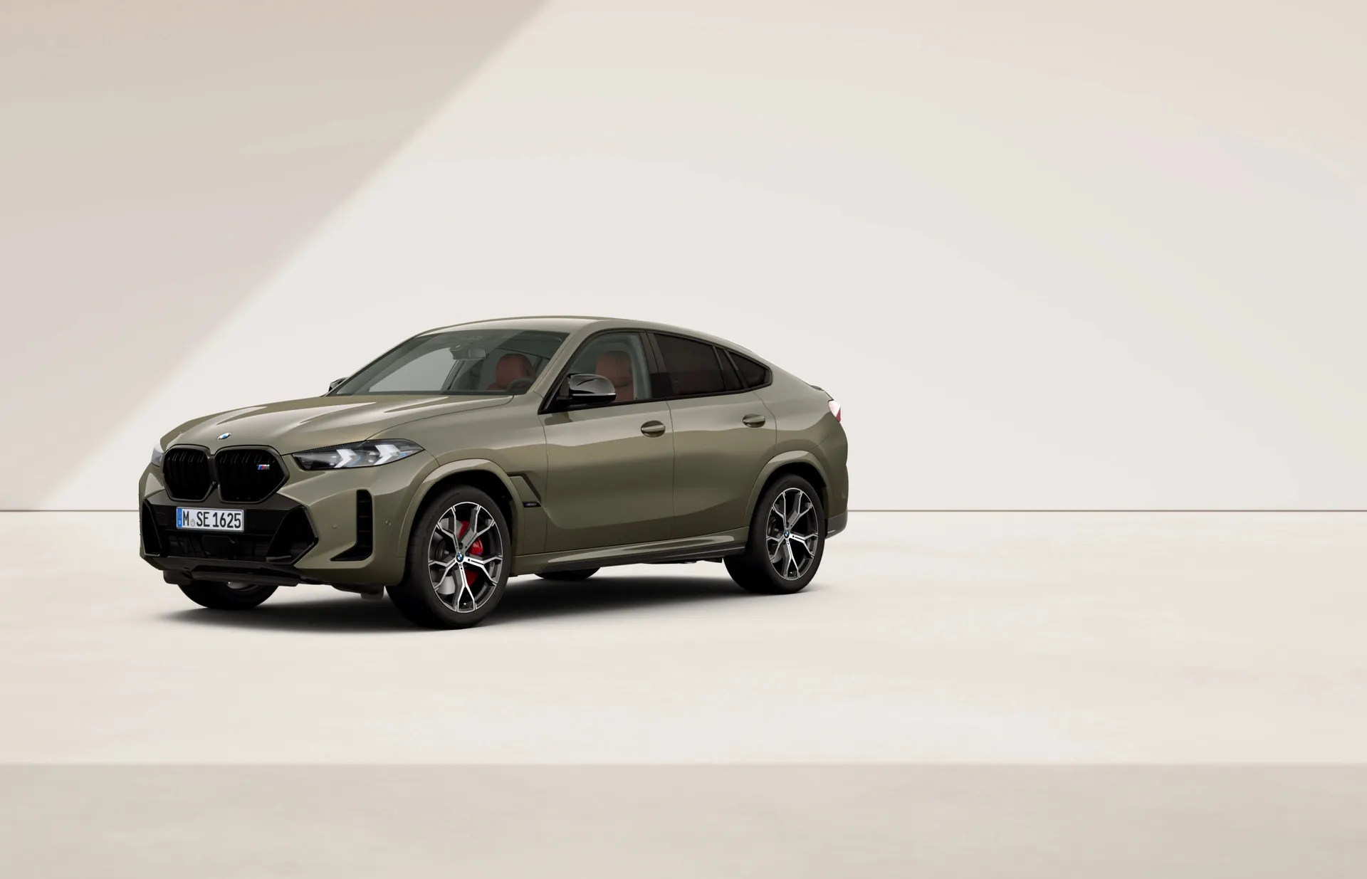 X6 (F96), M Modely, Metalický lak Manhattan, front