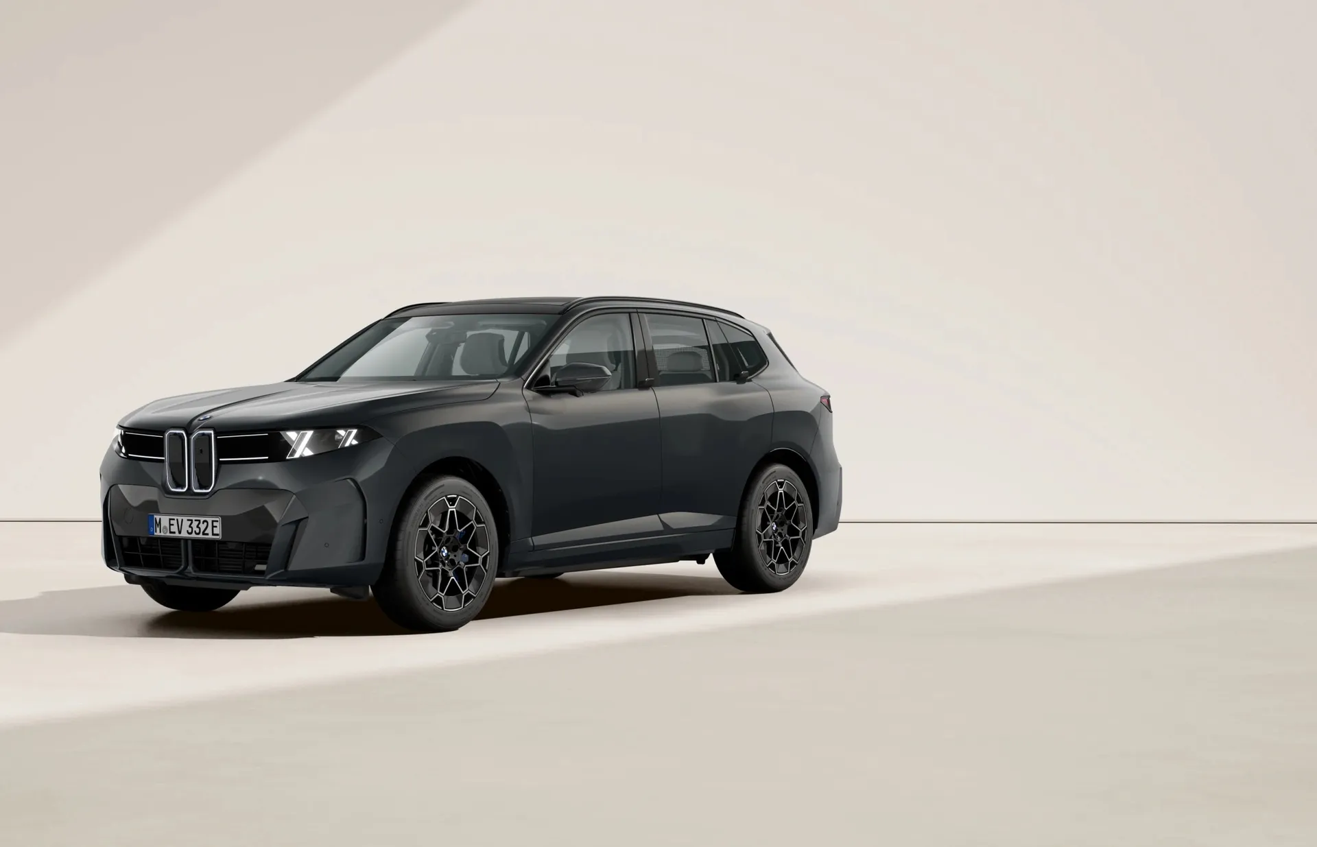iX5 (G65), M sportovní paket, BMW Individual metalický lak Dravit Grey, front