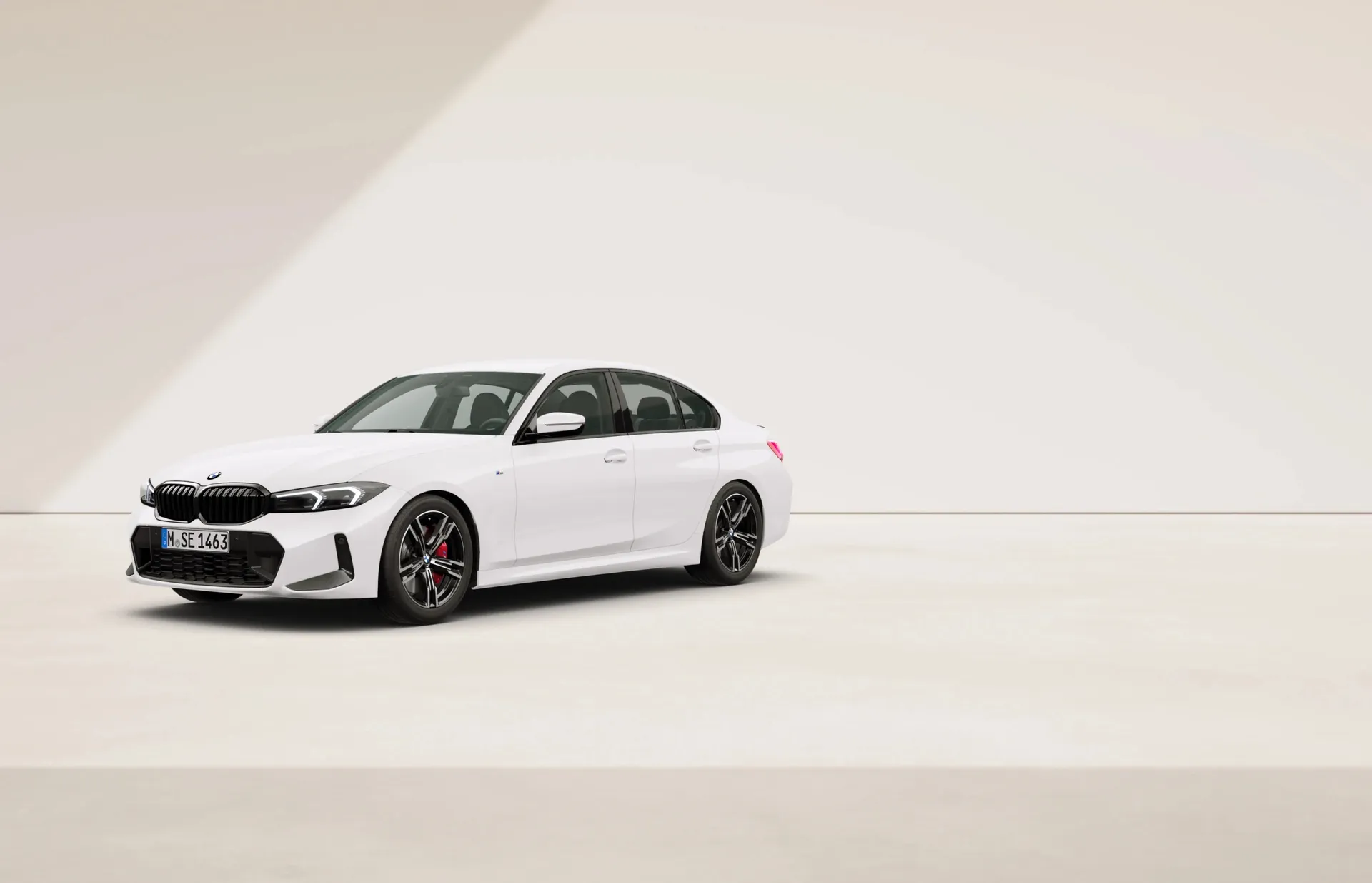 Řada 3 Sedan (G20), M sportovní paket Pro, Nemetalický lak Alpine White, front