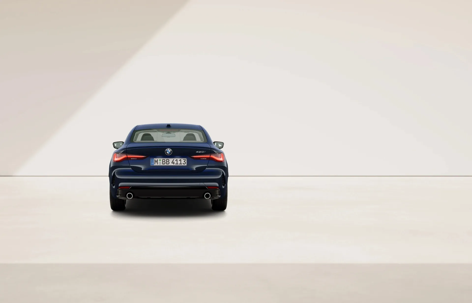 Řada 4 Coupé (G22), Sériové provedení, BMW Individual metalický lak Tanzanite Blue, rear