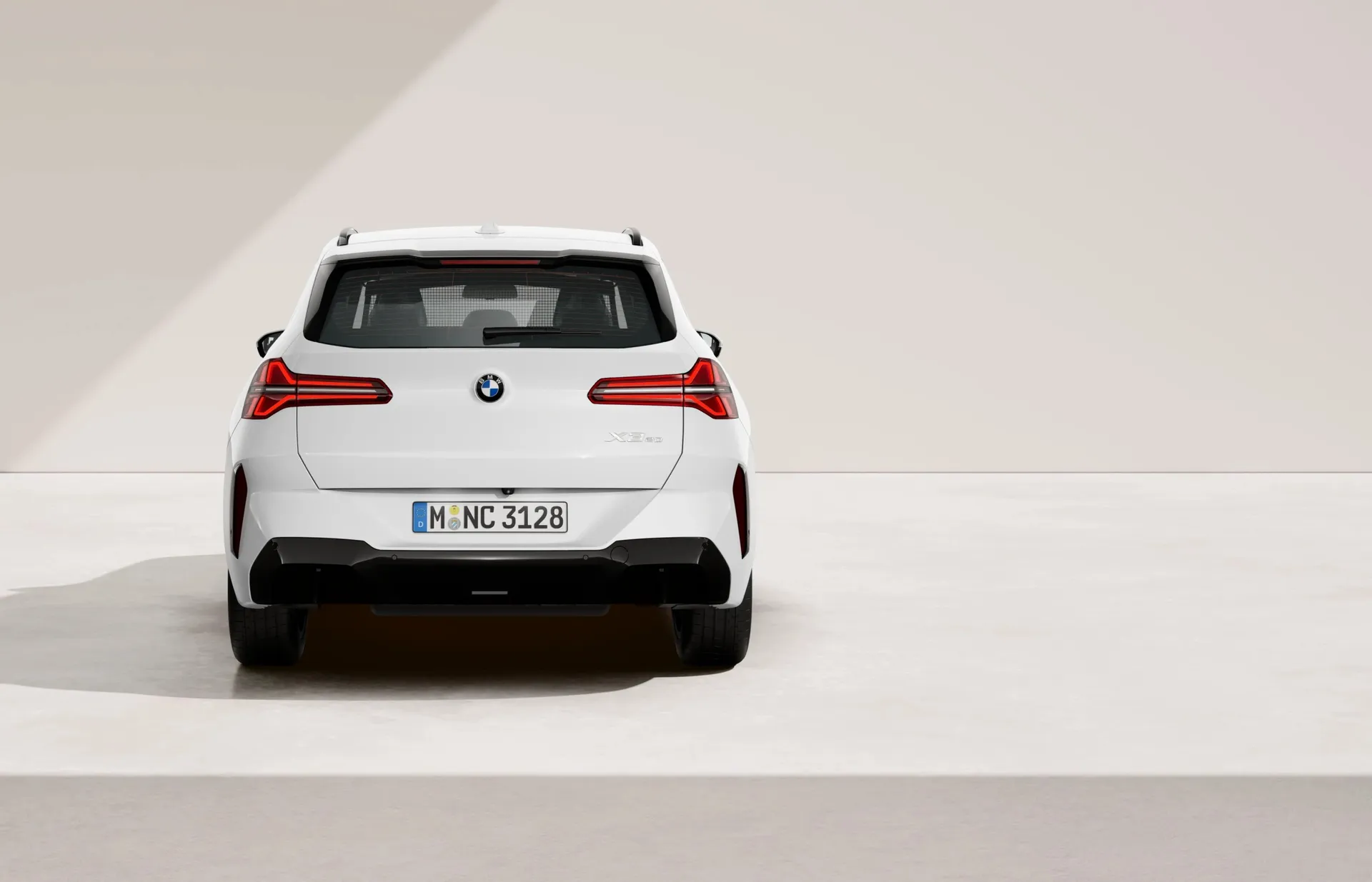 X3 (G45), M sportovní paket Pro, BMW Individual lak na přání, rear