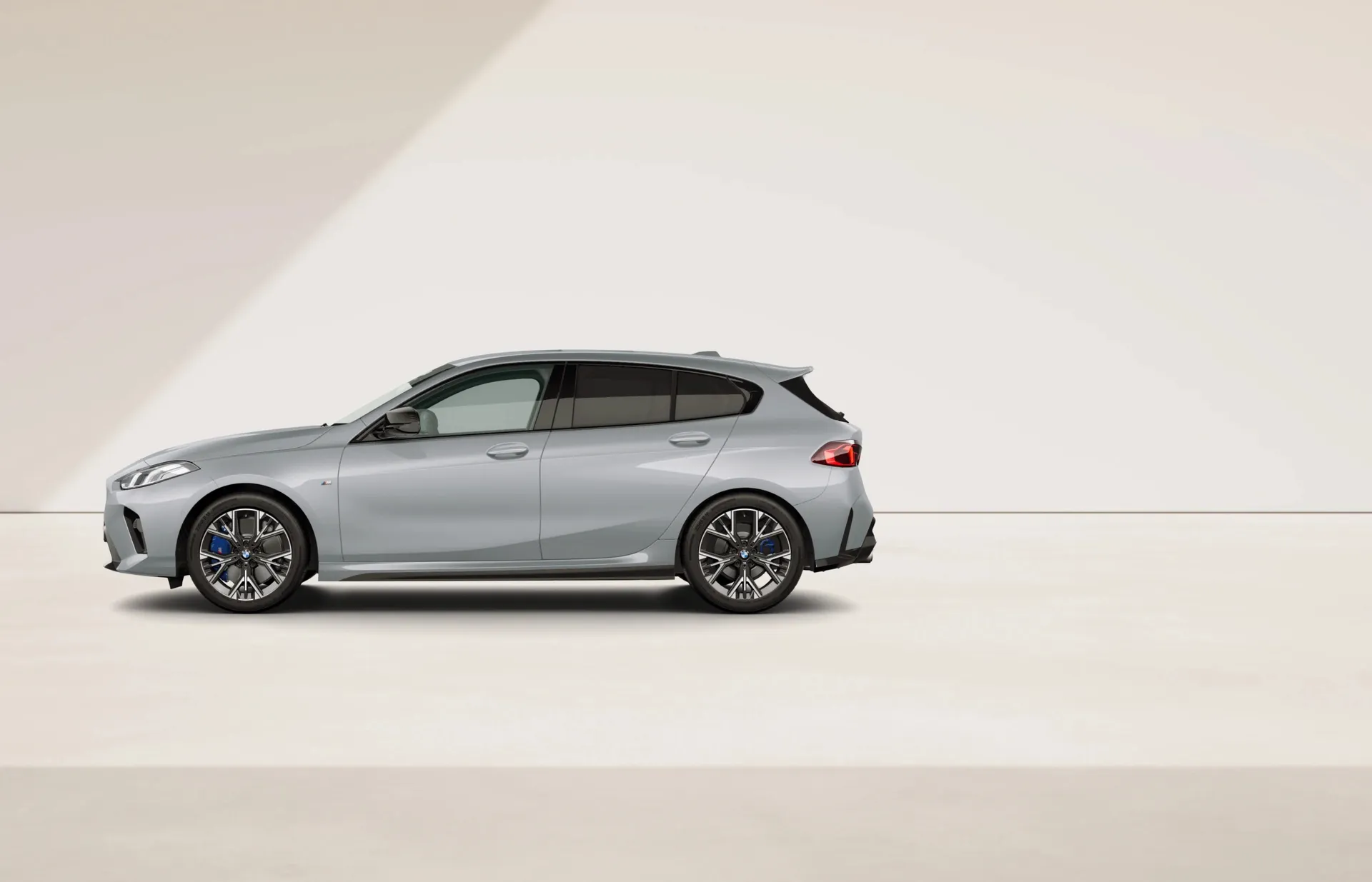 Řada 1 (F70), M Modely, Metalický lak M Brooklyn Grey, side