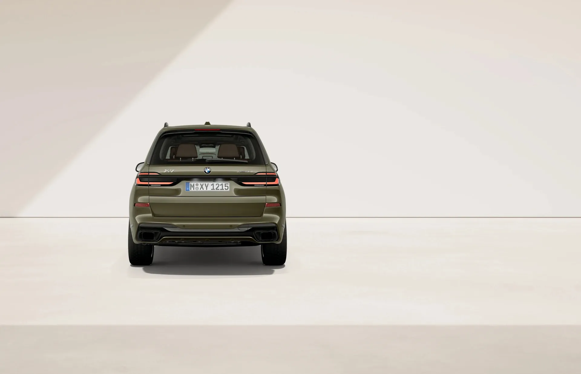 X7 (G07), M sportovní paket Pro, Metalický lak Manhattan, rear