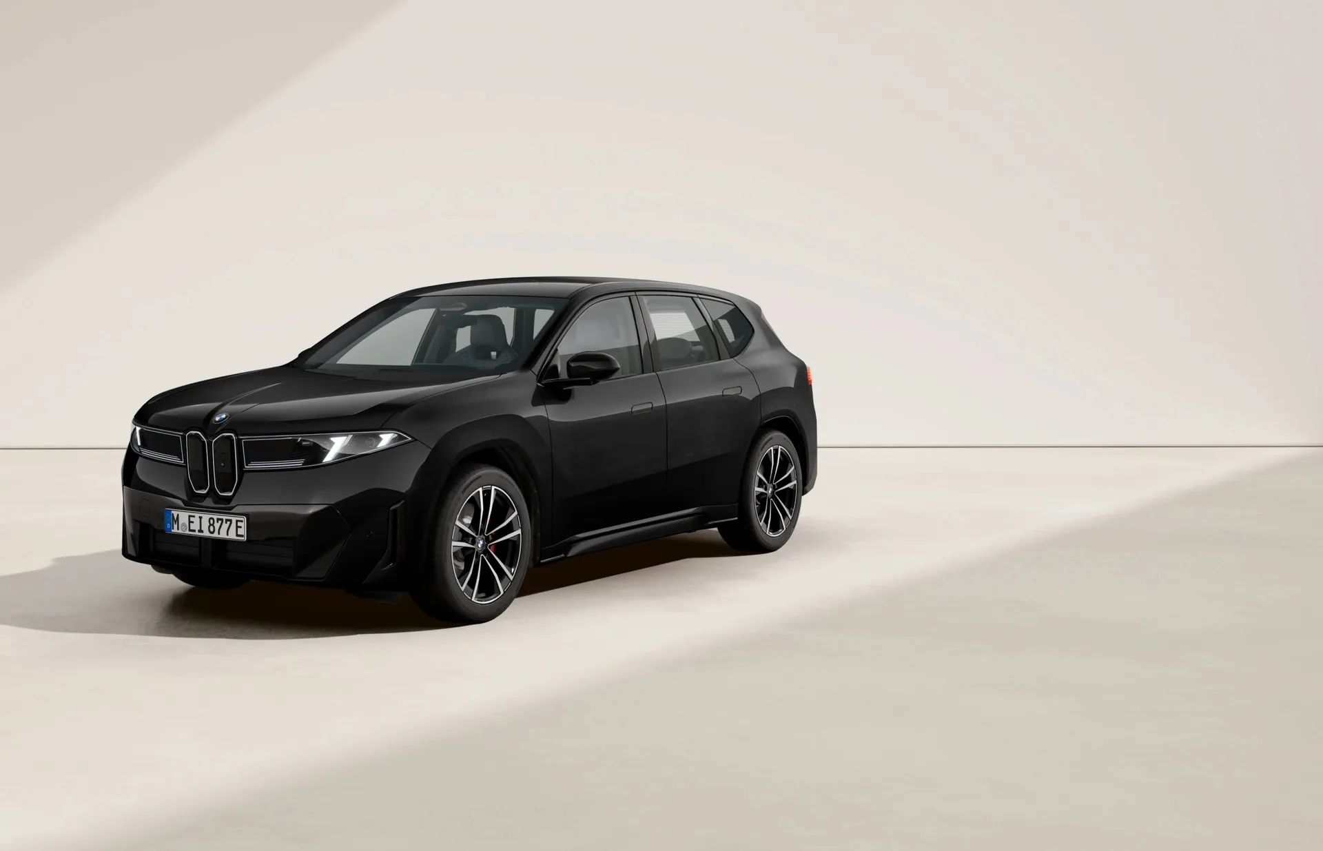 iX3 (NA5), M sportovní paket Pro, Metalický lak Black Sapphire, front
