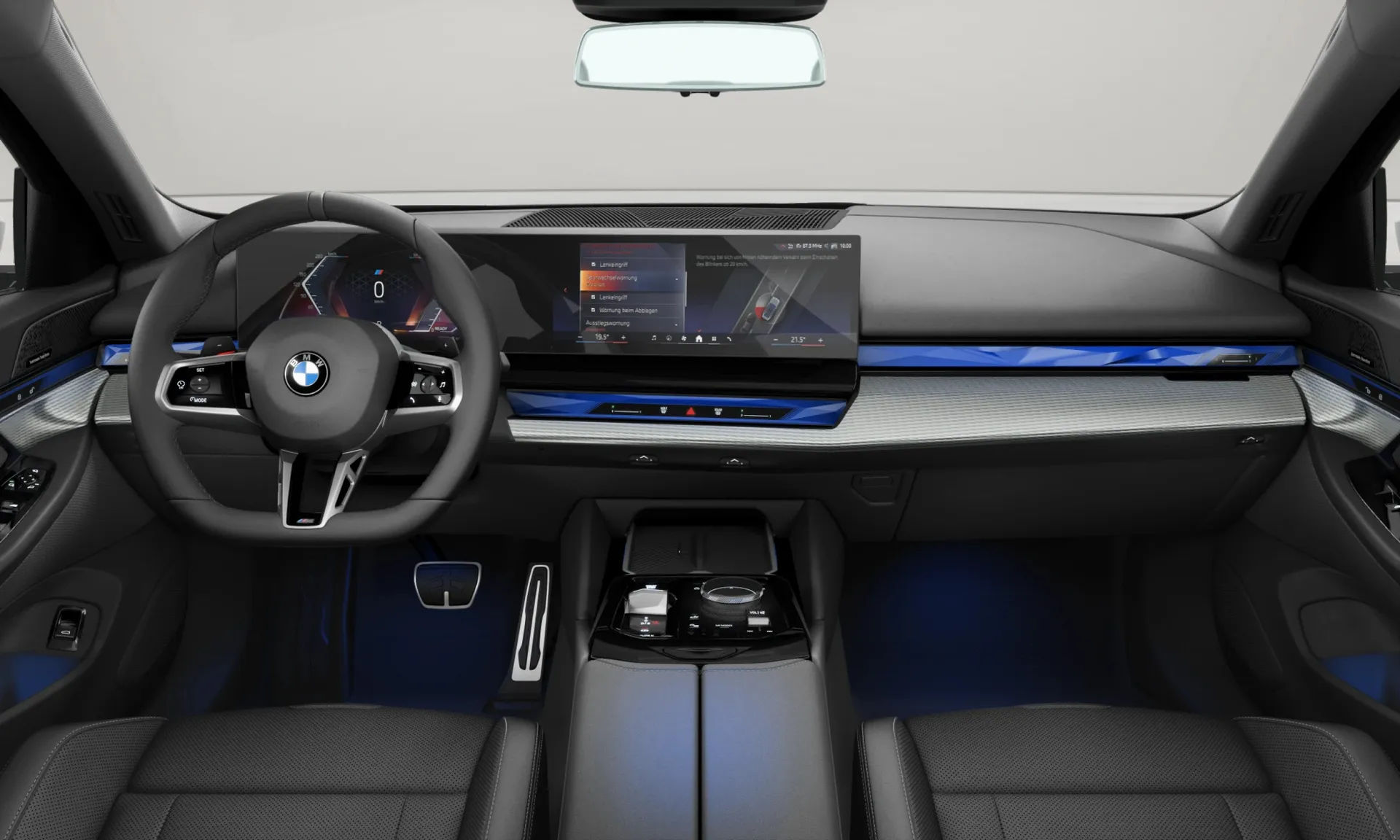 Řada 5 Sedan (G60), M sportovní paket, BMW Individual lak na přání, interiér BMW Individual kůže Merino Black/Dark Violet, dashboard
