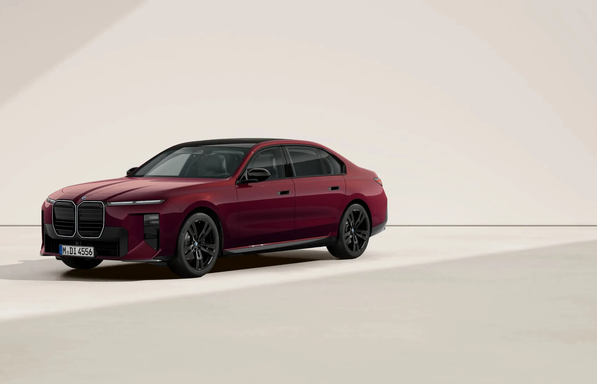 Řada 7 Sedan (G70), M sportovní paket Pro, Metalický lak Aventurine Red, front