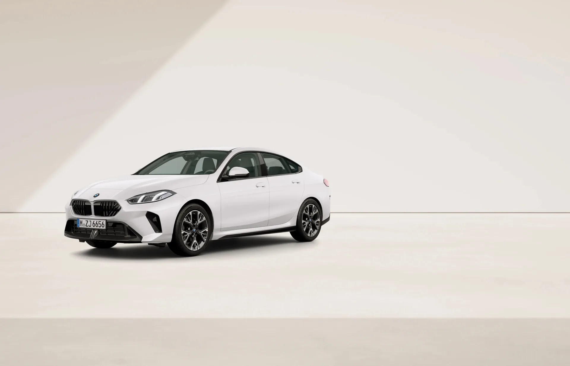 Řada 2 Gran Coupé (F74), M sportovní paket, BMW Individual lak na přání, front
