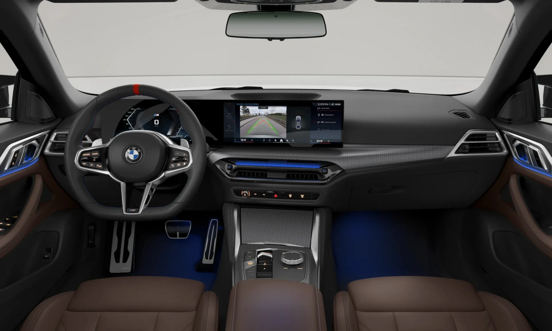 Řada 4 Gran Coupé (G26), M Modely, interiér Kůže Vernasca Mocha s dekorativním prošíváním/Black, dashboard
