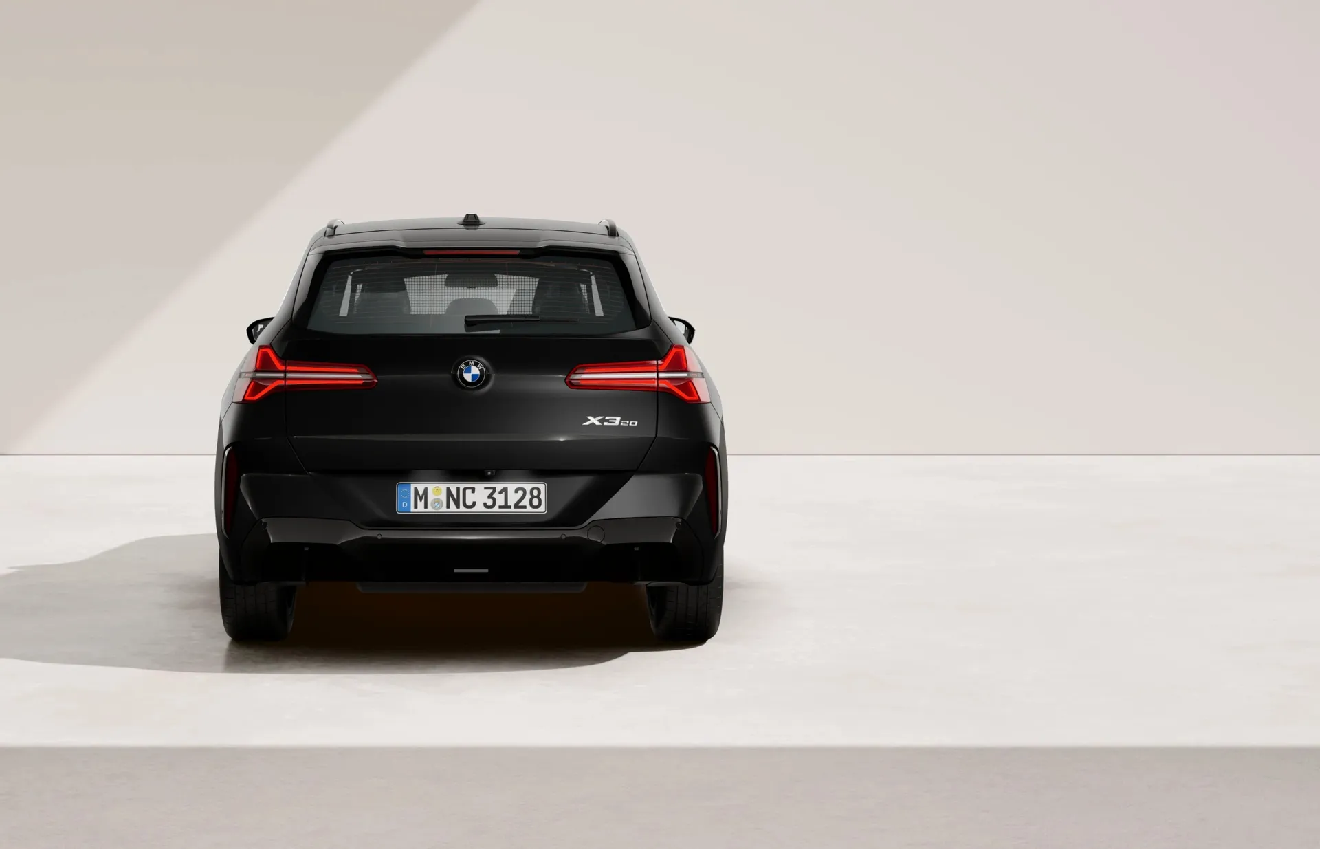 X3 (G45), M sportovní paket, Metalický lak Black Sapphire, rear